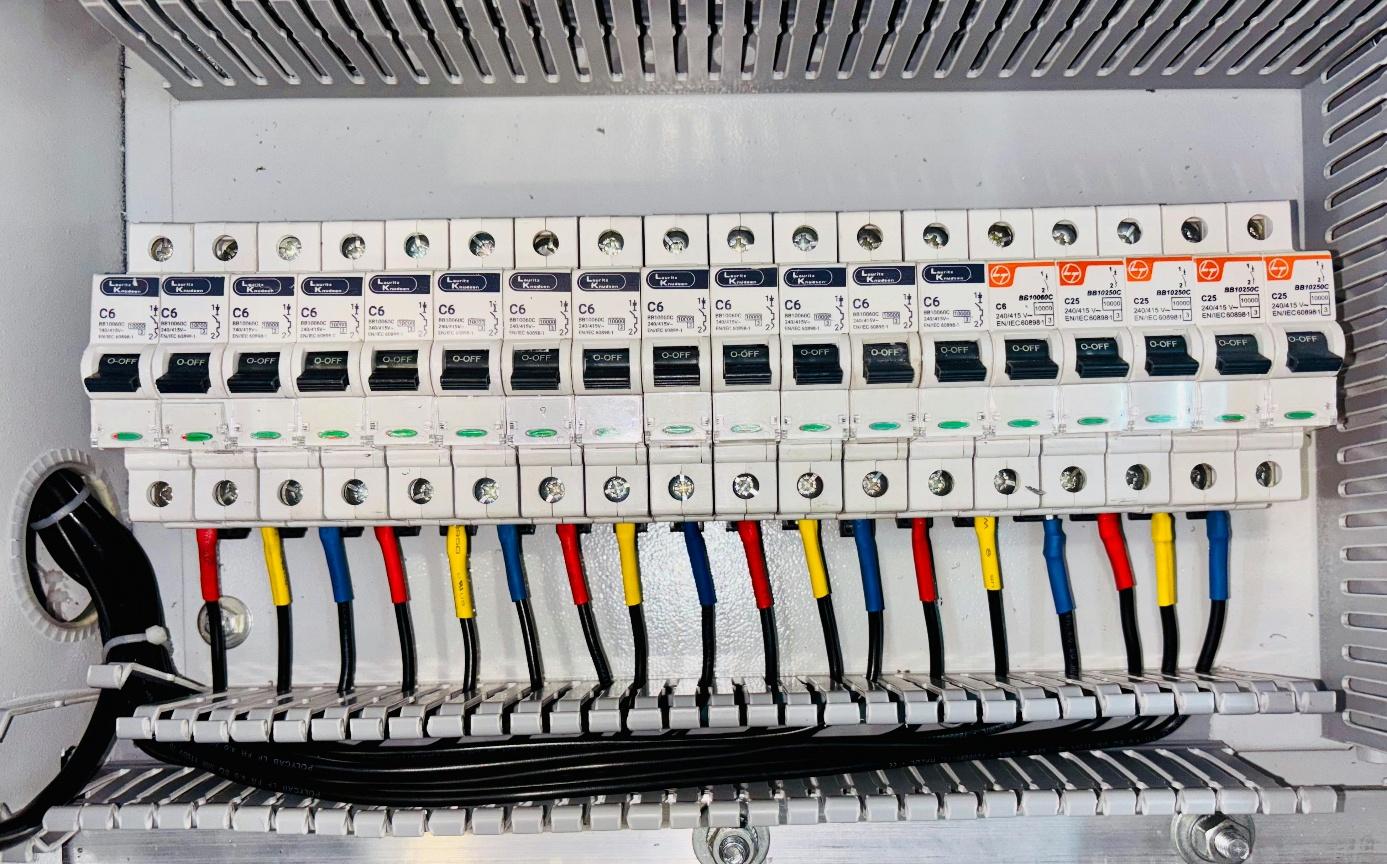 cena revízie elektroinštalácie