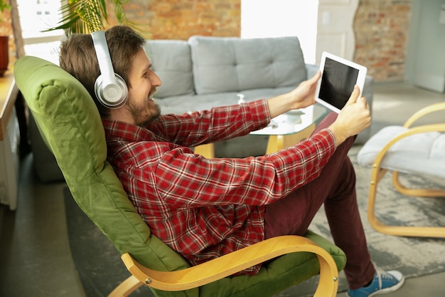 Leisure Entertainment Must-Haves for Your Relaxation