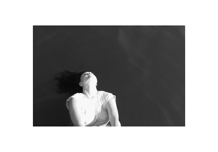 Captionless Image