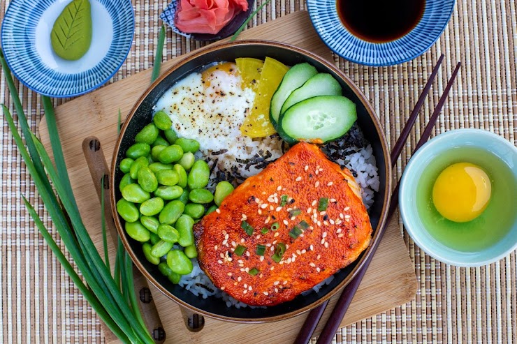 Baked Norwegian salmon, housemade spicy mayo sauce, edamame, 63-degree onsen egg and Japanese rice


Please Select Quantity