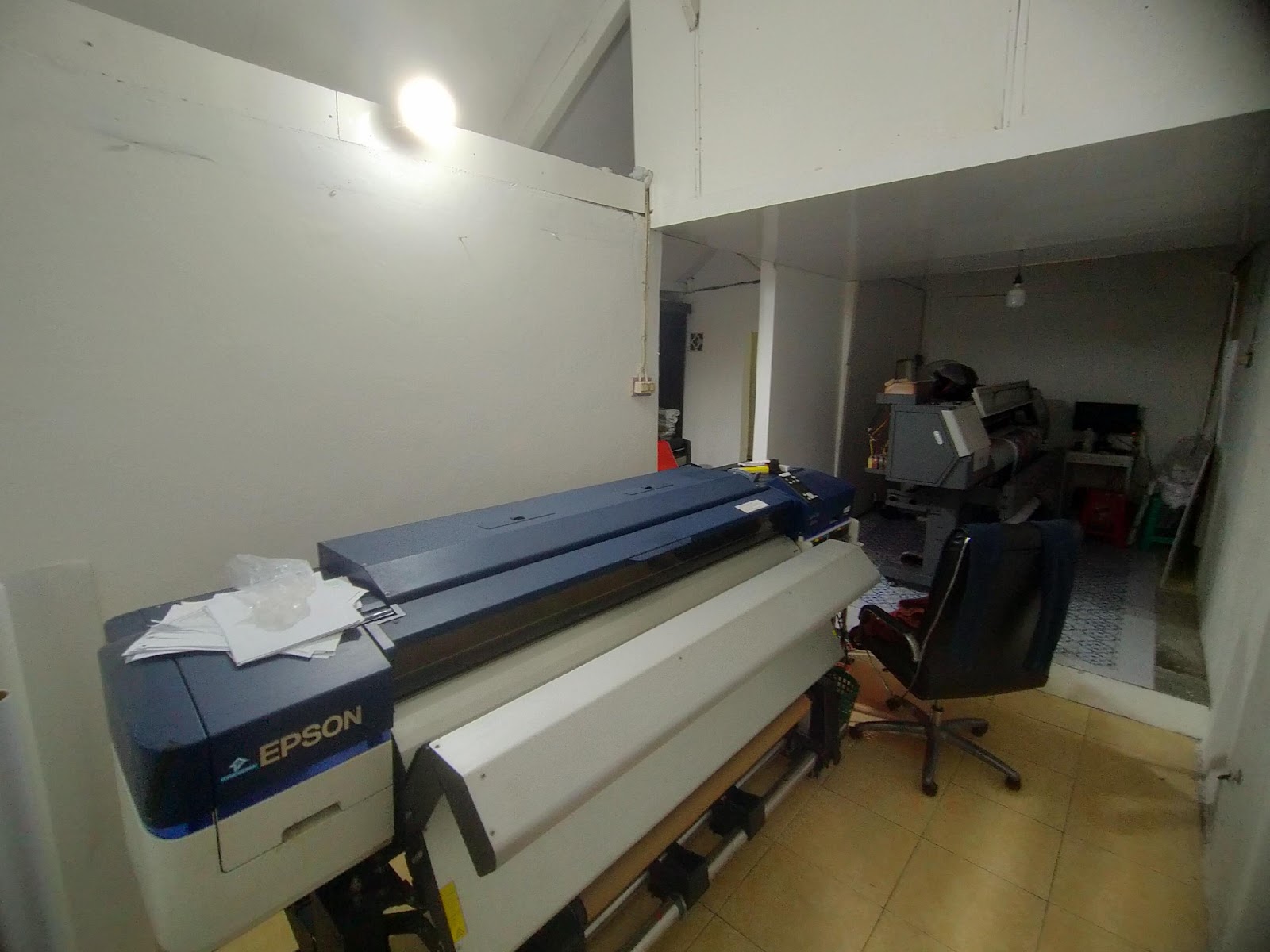 Mesin Digital Printing Indoor CV Laras