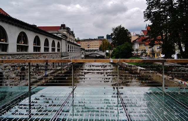 Datei:Ljubljana Ljubljanica 6.JPG – Wikipedia